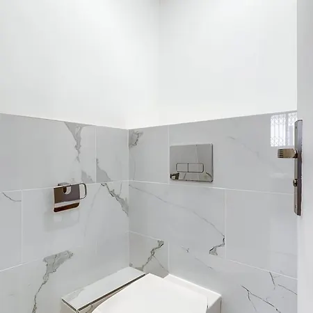 370 Anthony - Superbe A 아파트